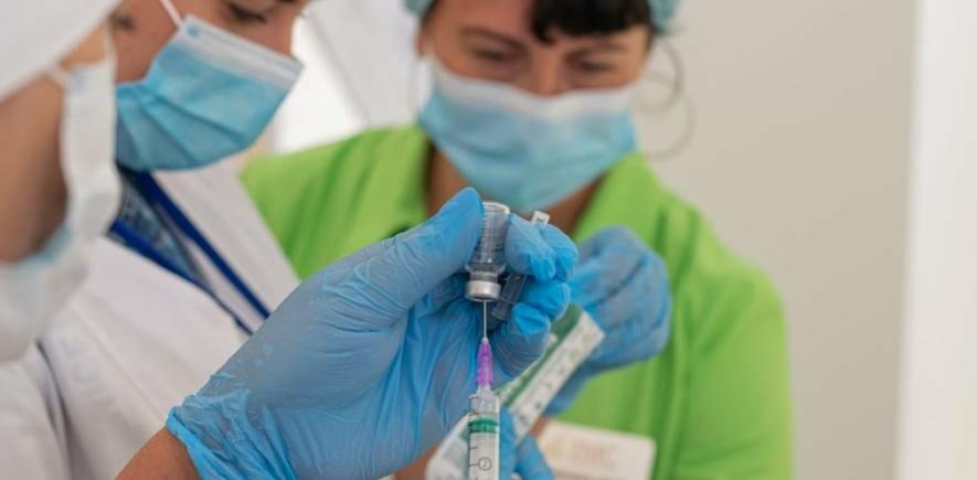  �������� ����� covid-19 ���� ������� 2715 ������� ���� 