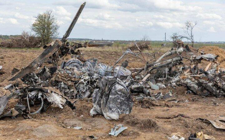 Втрати росії перевалили за 83 тисячі: скільки техніки та військових ліквідовано за добу