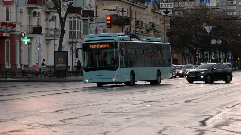 Потребує доопрацювання: коли у Чернігові запустять тролейбус з автономним ходом