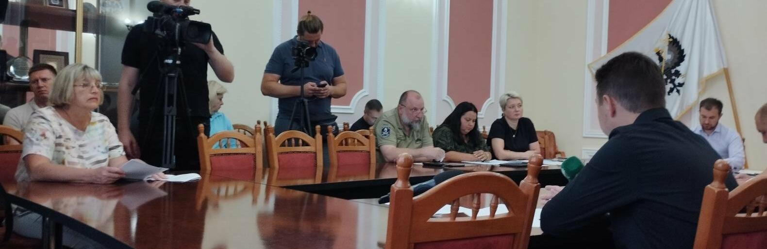 Маємо пам’ятати: на чернігівській школі встановлять пам’ятні дошки дітям, загиблим під час евакуації