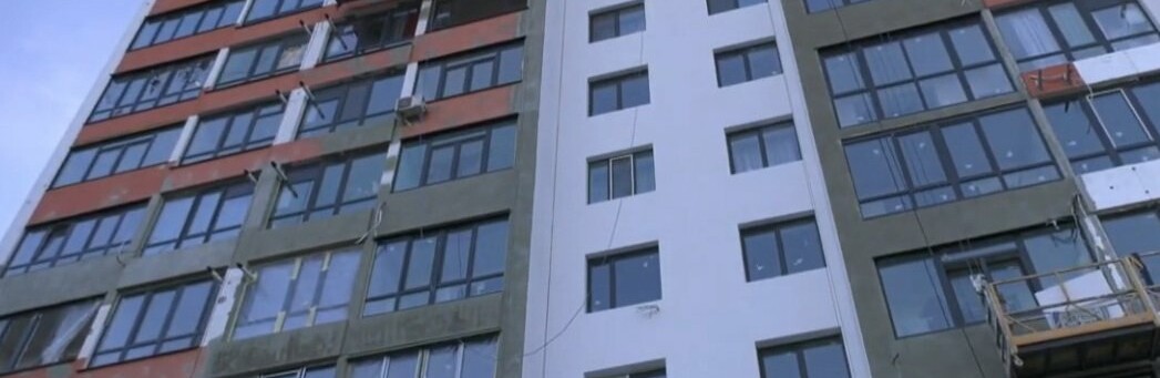 12 влучань у житловий будинок: як відбудовують чернігівську «Мрію»
