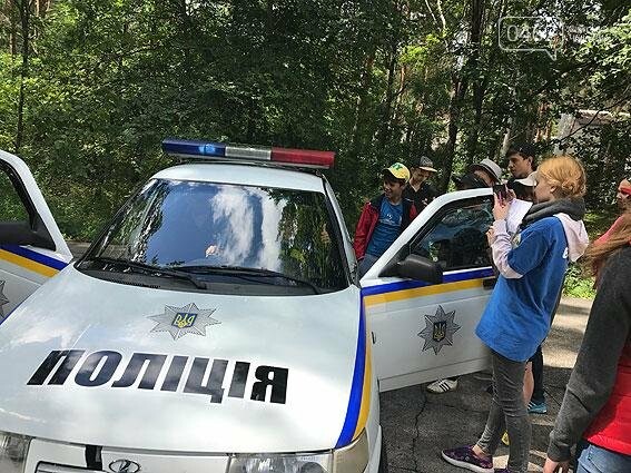 Черниговские полисмены рассказали воспитанников "Электроник..., фото-1 Черниговские полисмены рассказали воспитанников "Электроника", как сделать лето безопасным, фото-1
