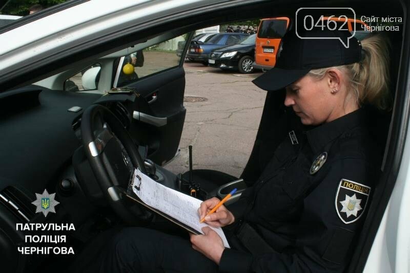 Председатель Национальной полиции Украины отметил черниговс..., фото-3 Председатель Национальной полиции Украины отметил черниговскую патрульную, фото-3