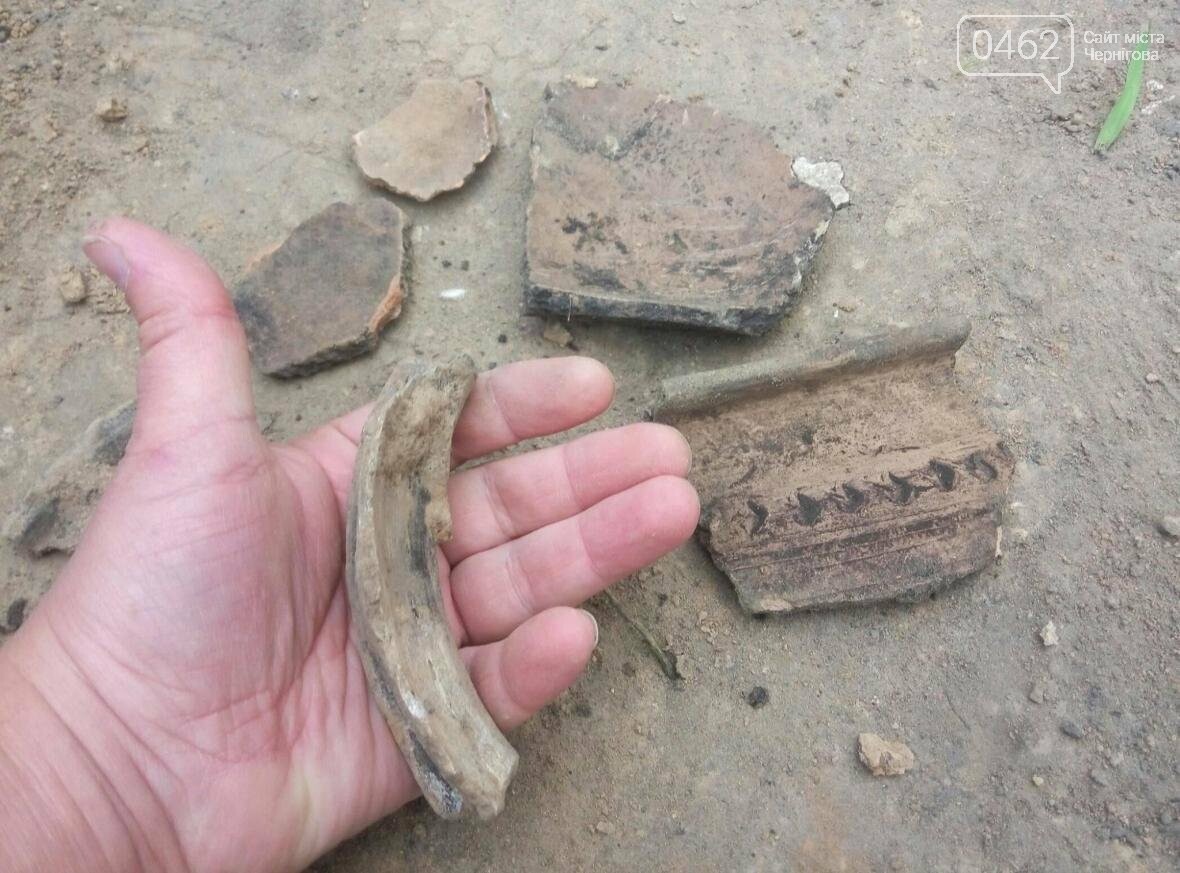 В Чернигове раскопали печь XI века, фото-3 В Чернигове раскопали печь XI века, фото-3