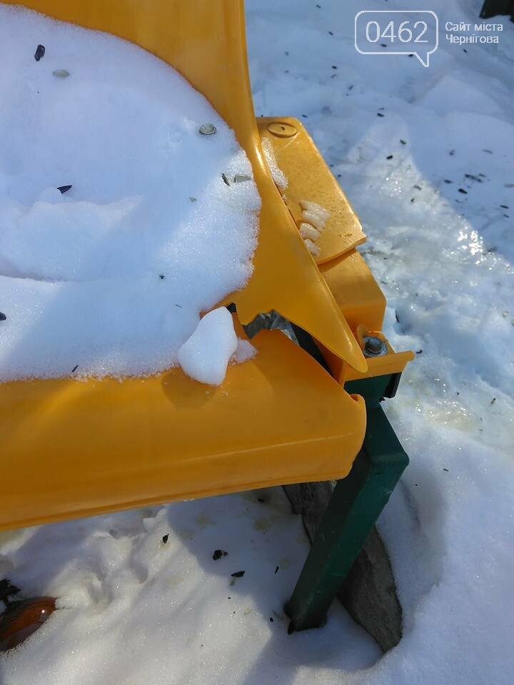 На новой спортплощадке по улице Летной "похозяйничали" вандалы, фото-3 На новой спортплощадке по улице Летной "похозяйничали" вандалы, фото-3