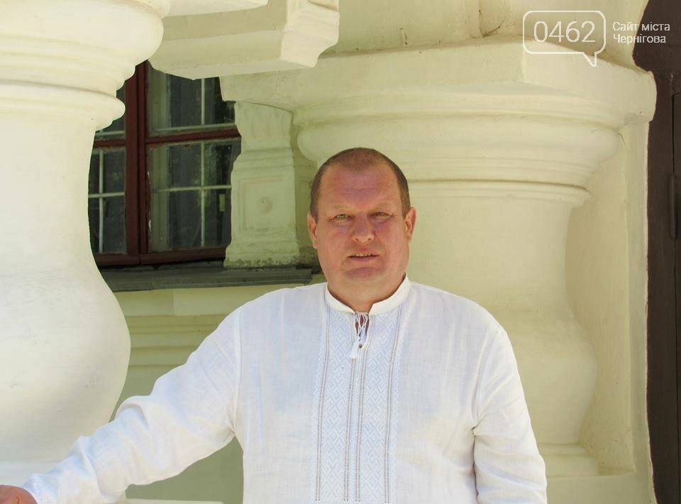 На Валу в Чернігові зривають стару бруківку: хто і чому ро..., фото-7 На Валу в Чернігові зривають стару бруківку: хто і чому розпочав капітальний ремонт, фото-7