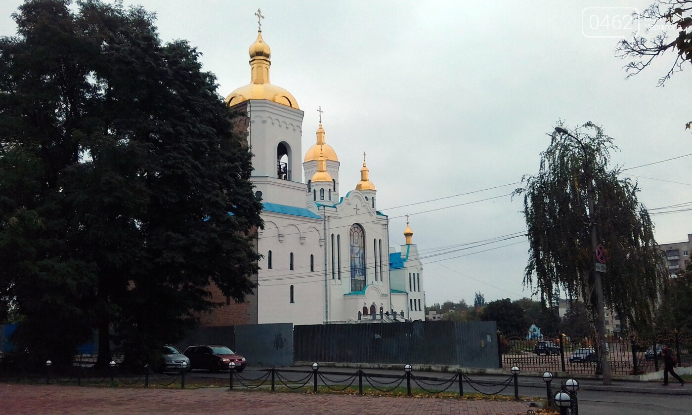 Церква усіх святих Чернігівських УПЦ МП