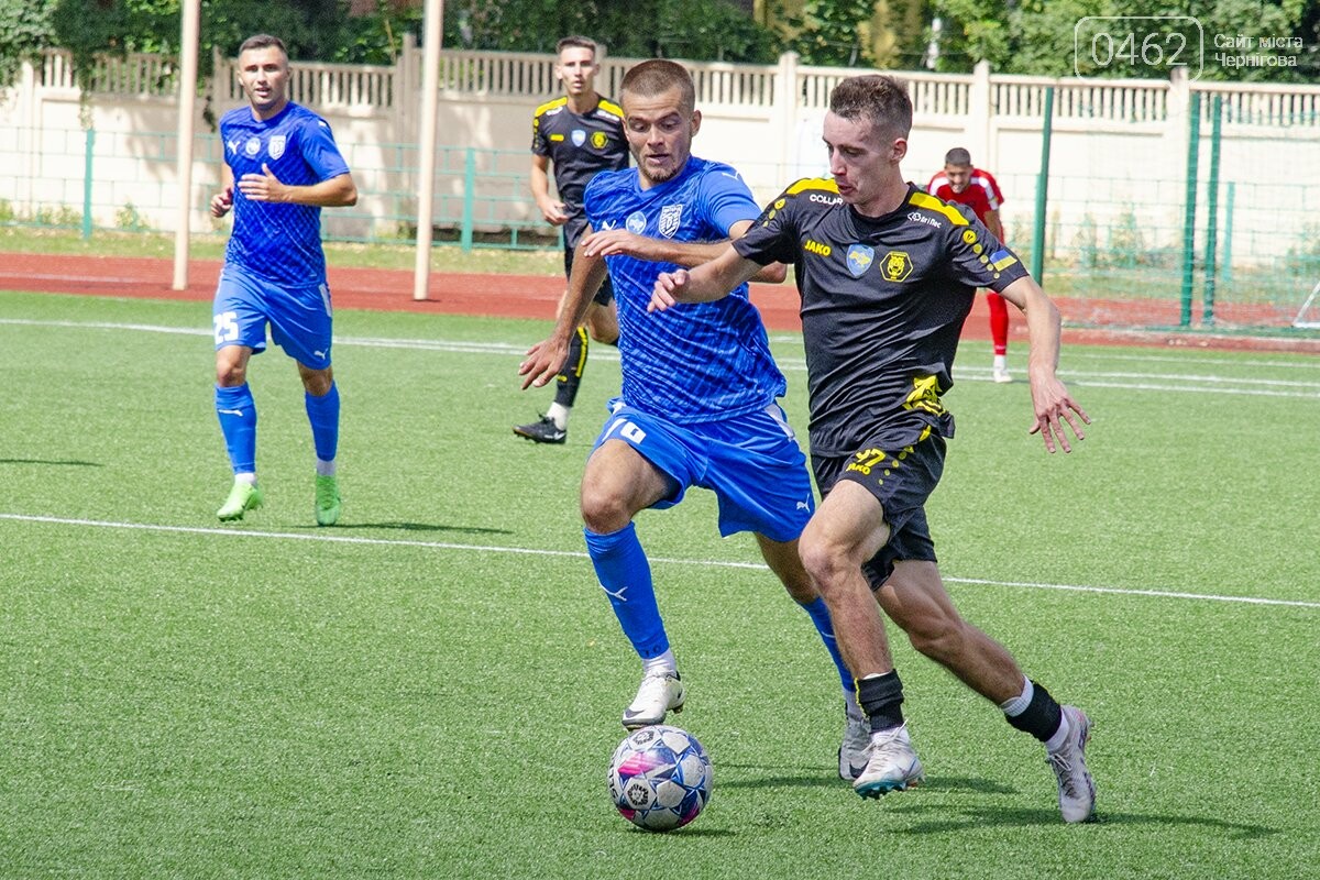 ФК 	«Чернігів»  не зміг здолати суперників з Сумщини