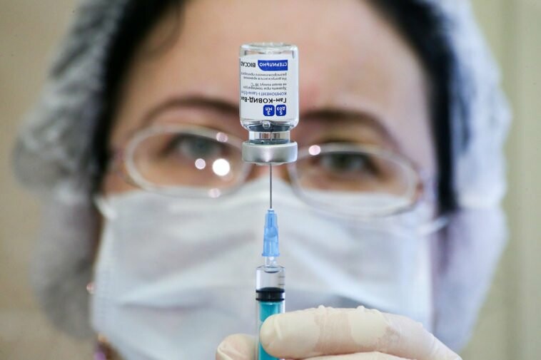 Вакцинація на Чернігівщині: за добу щепились майже 2 000 людей