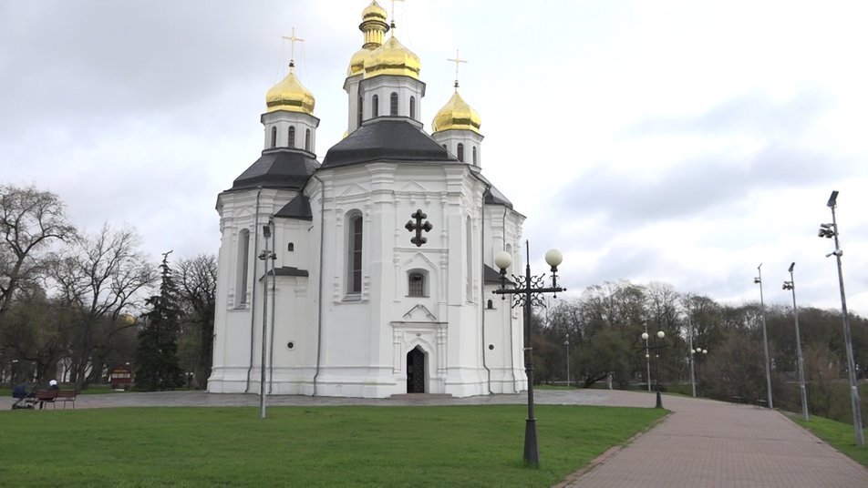 В церквах та на вулиці: як у храмах Чернігова проводитимуть Великоднє богослужіння, фото-1