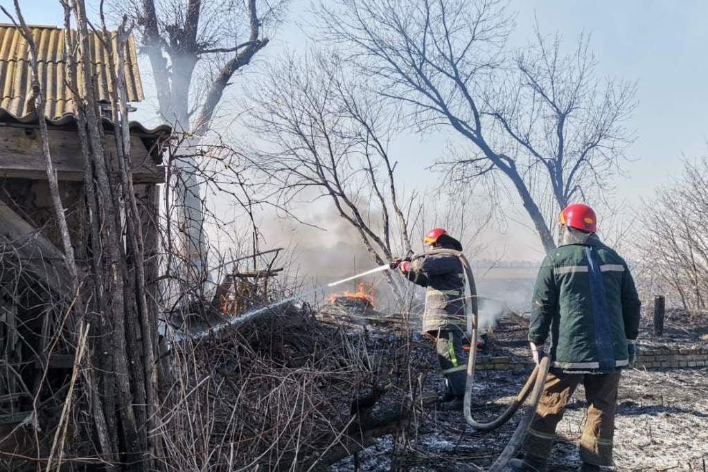 Чернігівські вогнеборці за минулий тиждень ліквідували більше 30 пожеж, фото-3