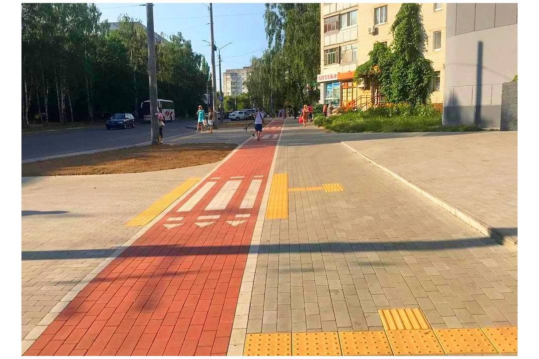 Комфортне місто: у Чернігові облаштовано більше 40 км велодоріжок, фото-5