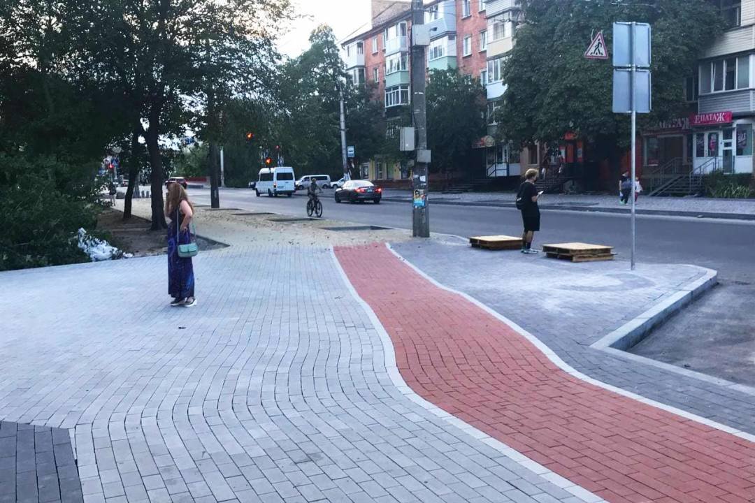 Вулиця Шевченка. Роблять тротуари і не забувають про дерева. Скільки планують висадити? (СВІЖІ ФОТО), фото-20