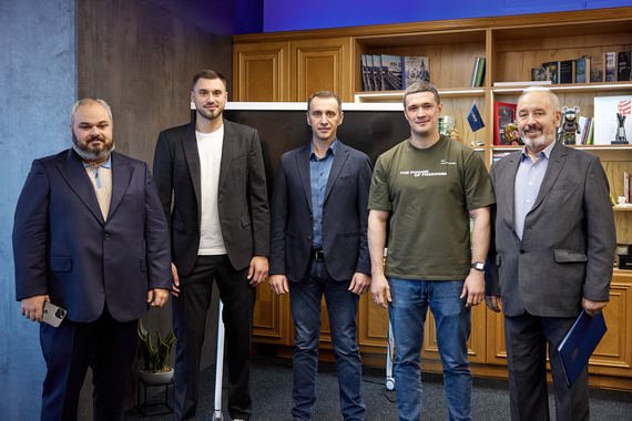 Динамо перерахує 250 000 фунтів стерлінгів на відновлення відділення Чернігівської міської лікарні №3