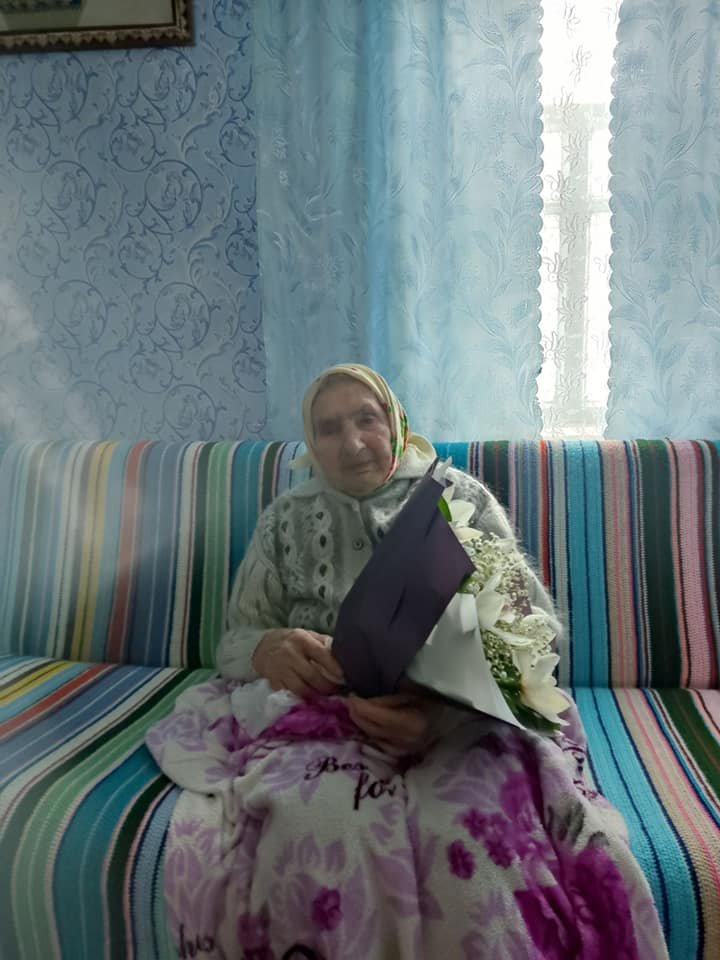 Многая літа: жителька Ніжинщини відзначила свій 105-й день народження