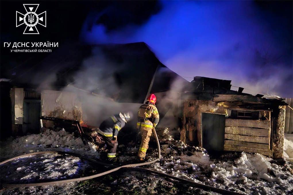 За добу на Чернігівщині сталося три пожежі в житловому секторі: є загиблі