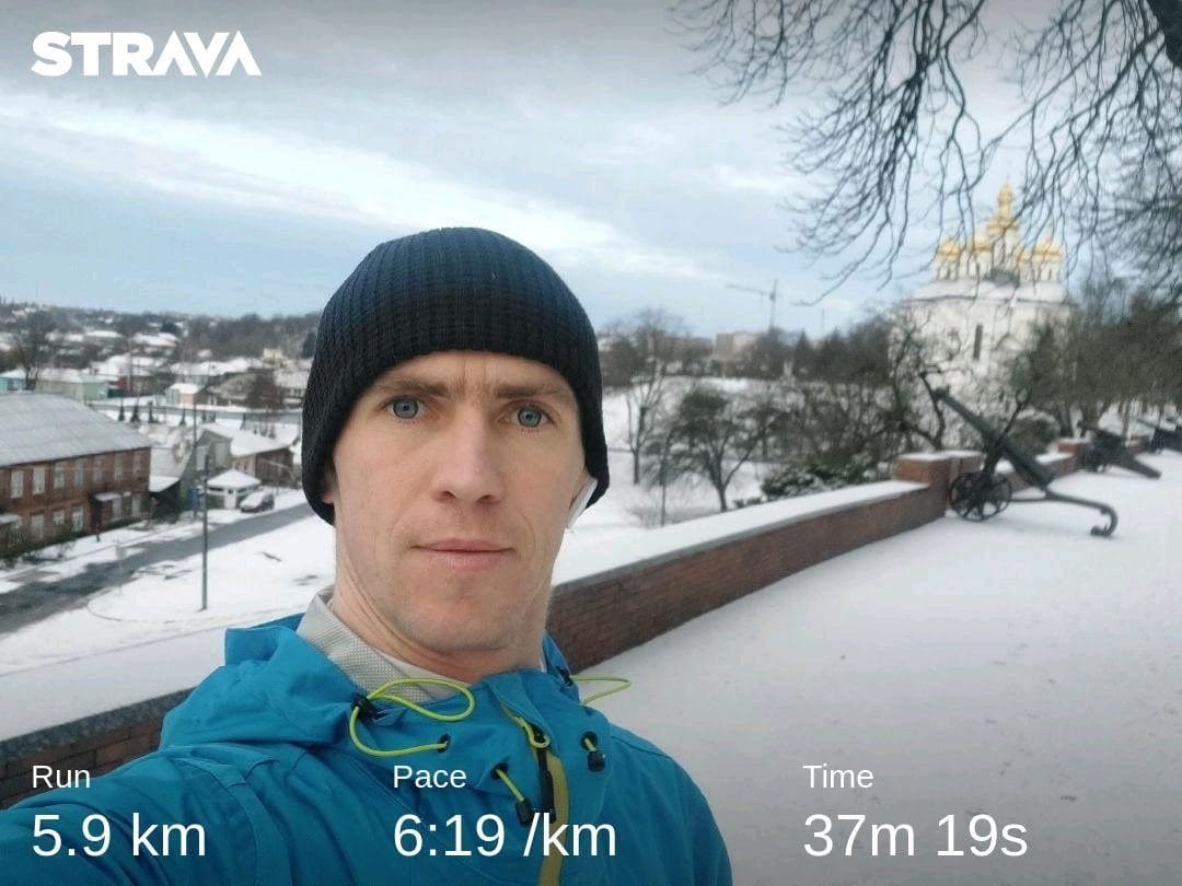 Максим Ус на пробіжці у Чернігові