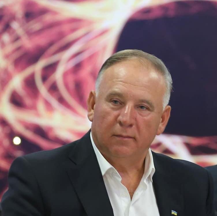 Віктор Лазар