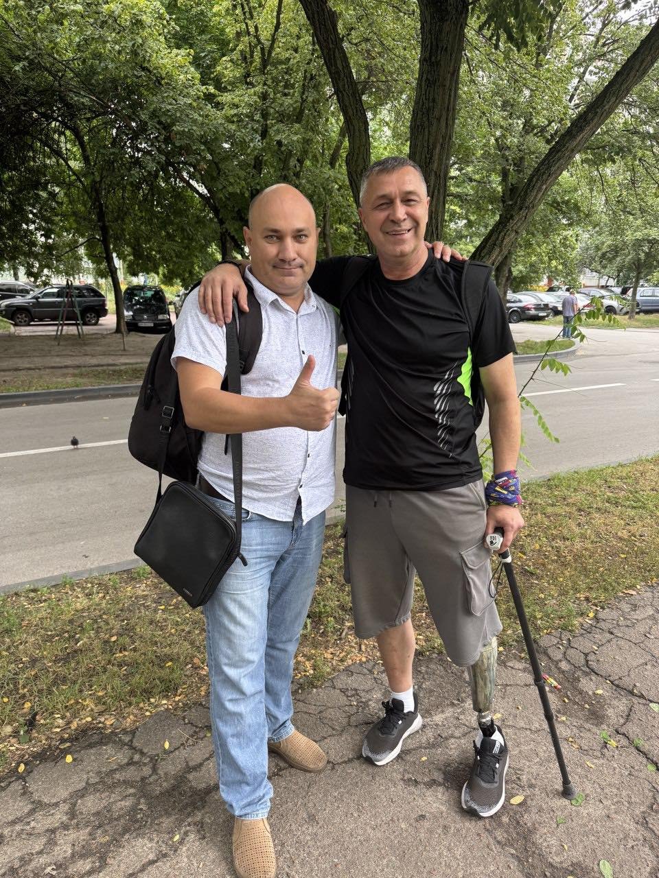 Цивільний хірург Роман Володимирович. Саме він робив Юрію ампутацію у 5 березня 2022 року у Чернігівському військовому госпіталі