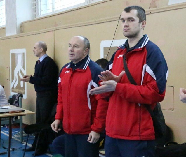 Роман Носко (крайній праворуч)