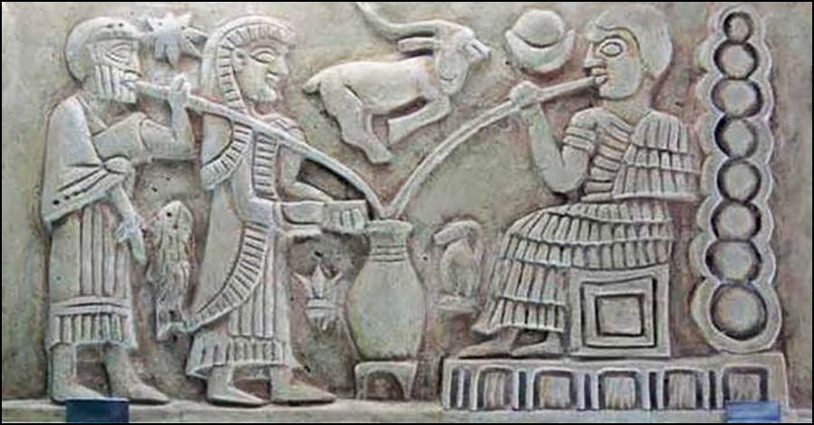 Шумери п’ють пиво (історичний барельєф). Історичний барельєф, що ілюструє вживання пива через довгі очеретяні соломинки з великої спільної посудини.