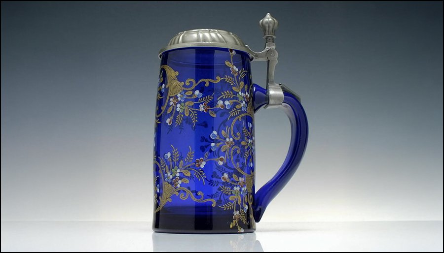 Німецький пивний кухоль XIX cт. із синього скла з олов'яною кришкою з емальованим та позолоченим декором.