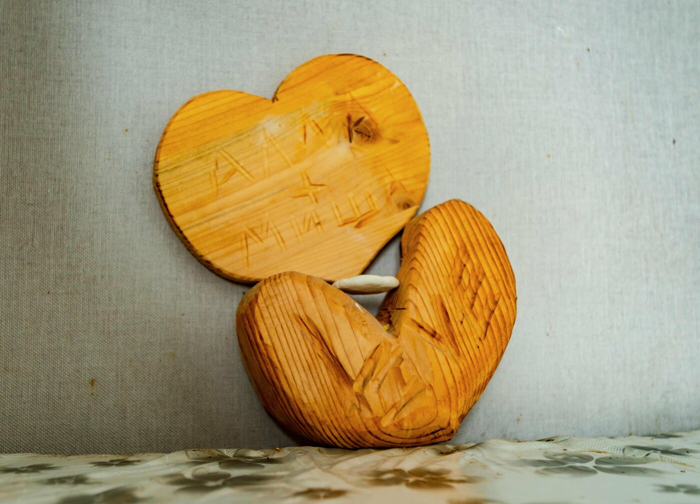 Відновлена літня кухня, в якій мешкала родина