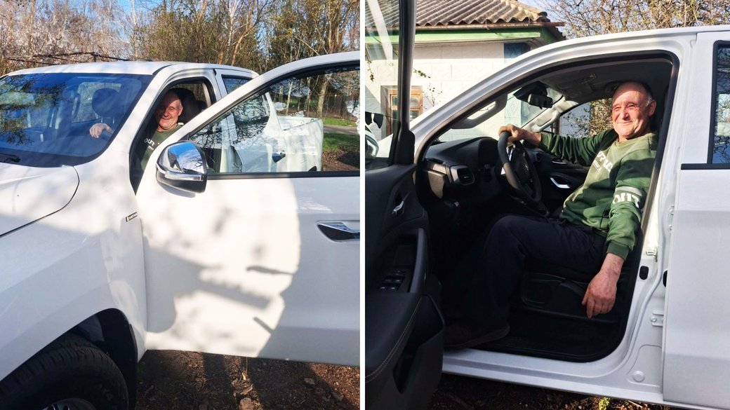 Микола Матвєєнко сидить в подарованому автомобілі. Фото: Володимир Когут