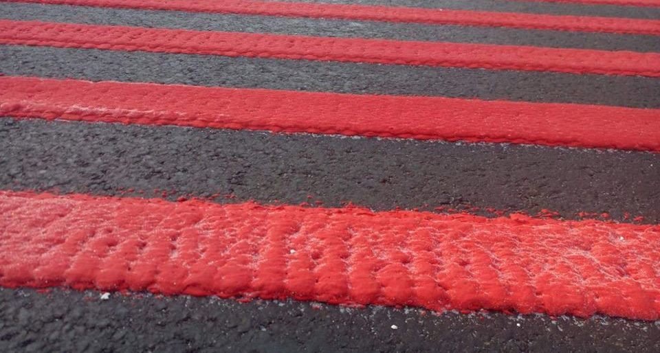 Нова пластикова розмітка на в`їзді в Чернігів з боку Києва - ФОТО Нова пластикова розмітка на в`їзді в Чернігів з боку Києва - ФОТО, Віра Курико