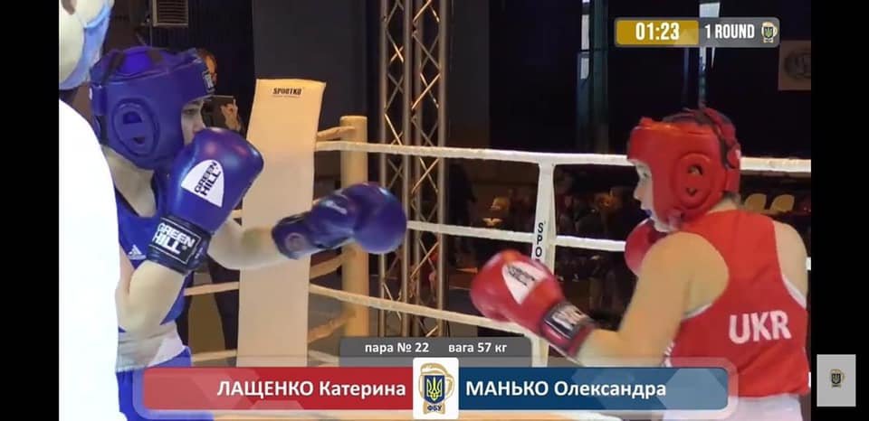 Дівчата з Чернігівщини привезли 5 медалей з чемпіонату України з боксу
