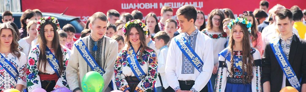 Останній дзвоник у Чернігові скоротять до мінімуму